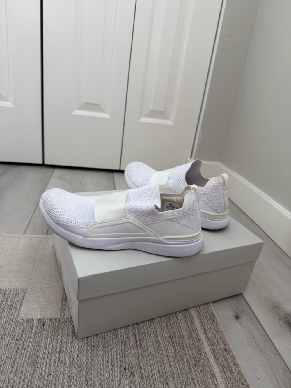 APL TechLoom Bliss Sneakers